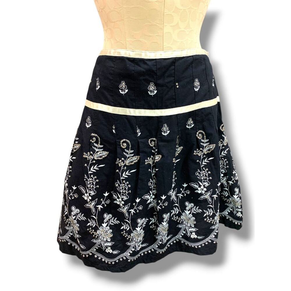 Size 14 Torrid New A-Line Sequin Embellished Black Skirt White Floral